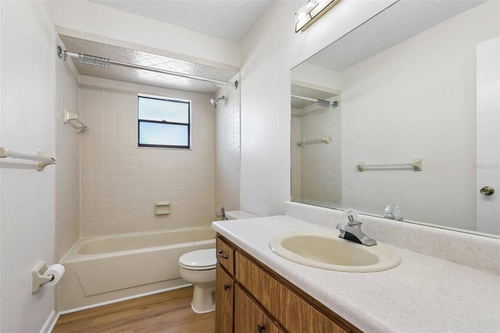 39720 MEADOWOOD LOOP, Zephyrhills, FL 33542 Bathroom 2