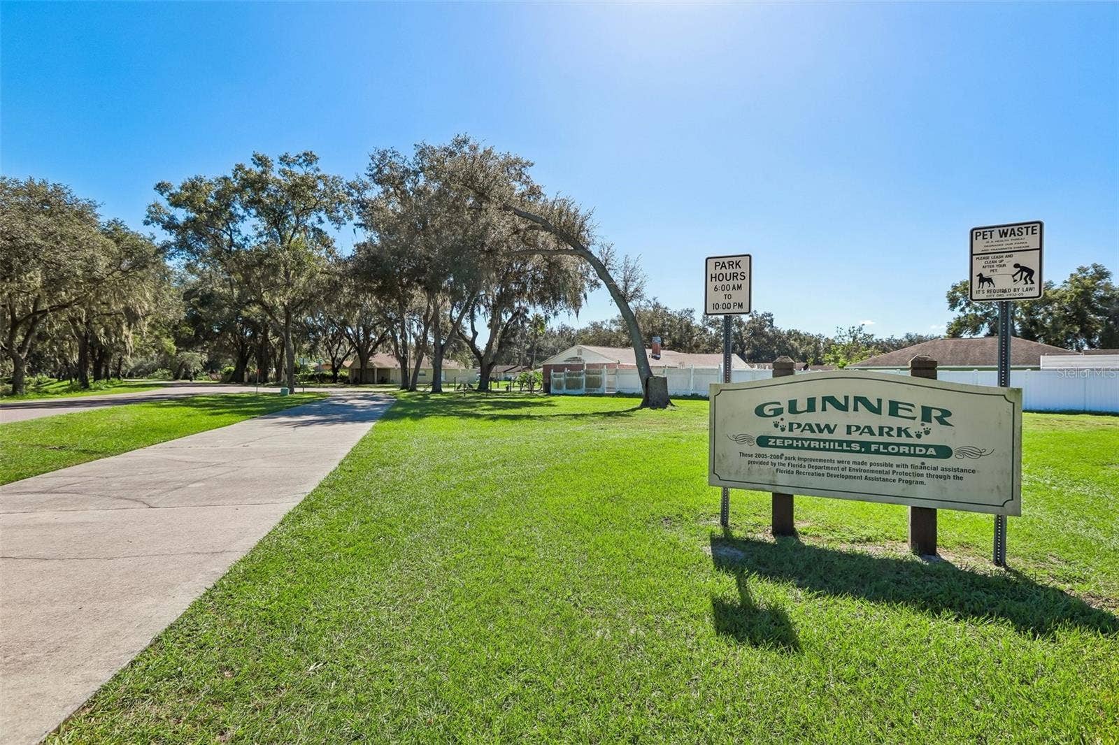 39720 MEADOWOOD LOOP, Zephyrhills, FL 33542 39720 MEADOWOOD LOOP, Zephyrhills, FL 33542