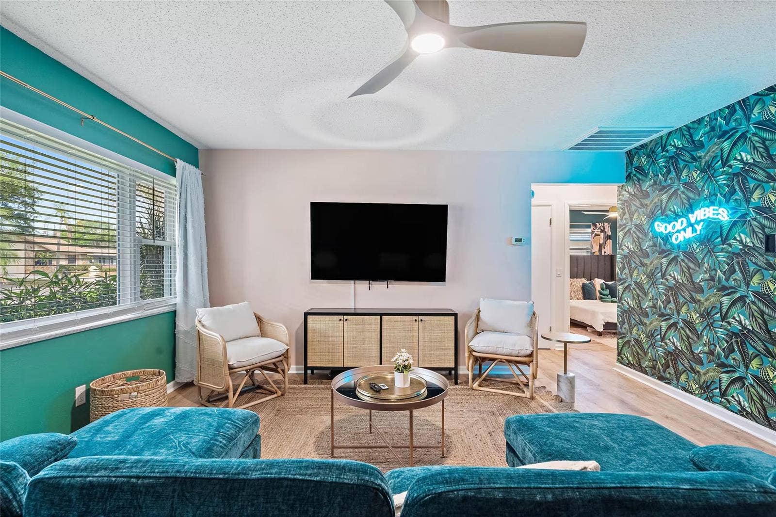 1655 LEISURE DRIVE, Clearwater, FL 33756 1655 LEISURE DRIVE, Clearwater, FL 33756
