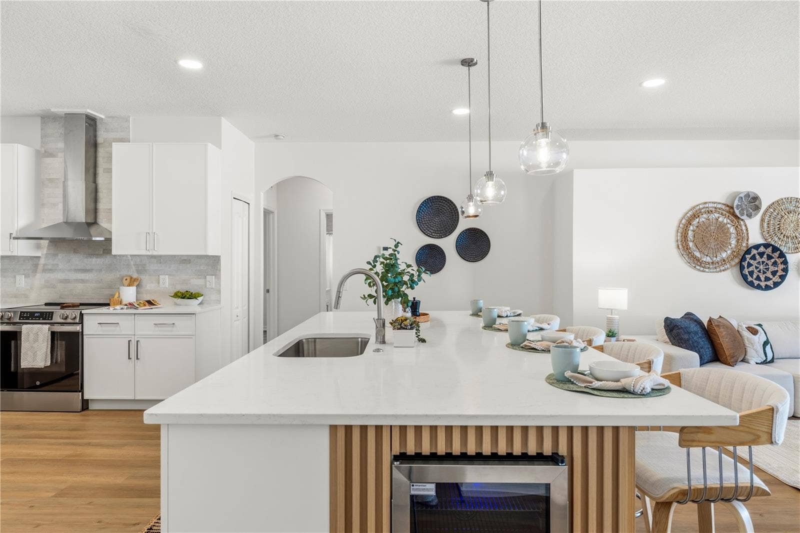 10416 MEADOW SPRING DRIVE, Tampa, FL 33647 Kitchen