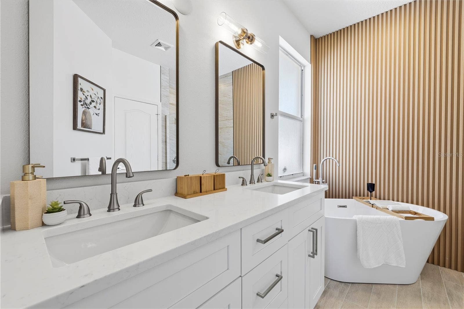 10416 MEADOW SPRING DRIVE, Tampa, FL 33647 Bathroom