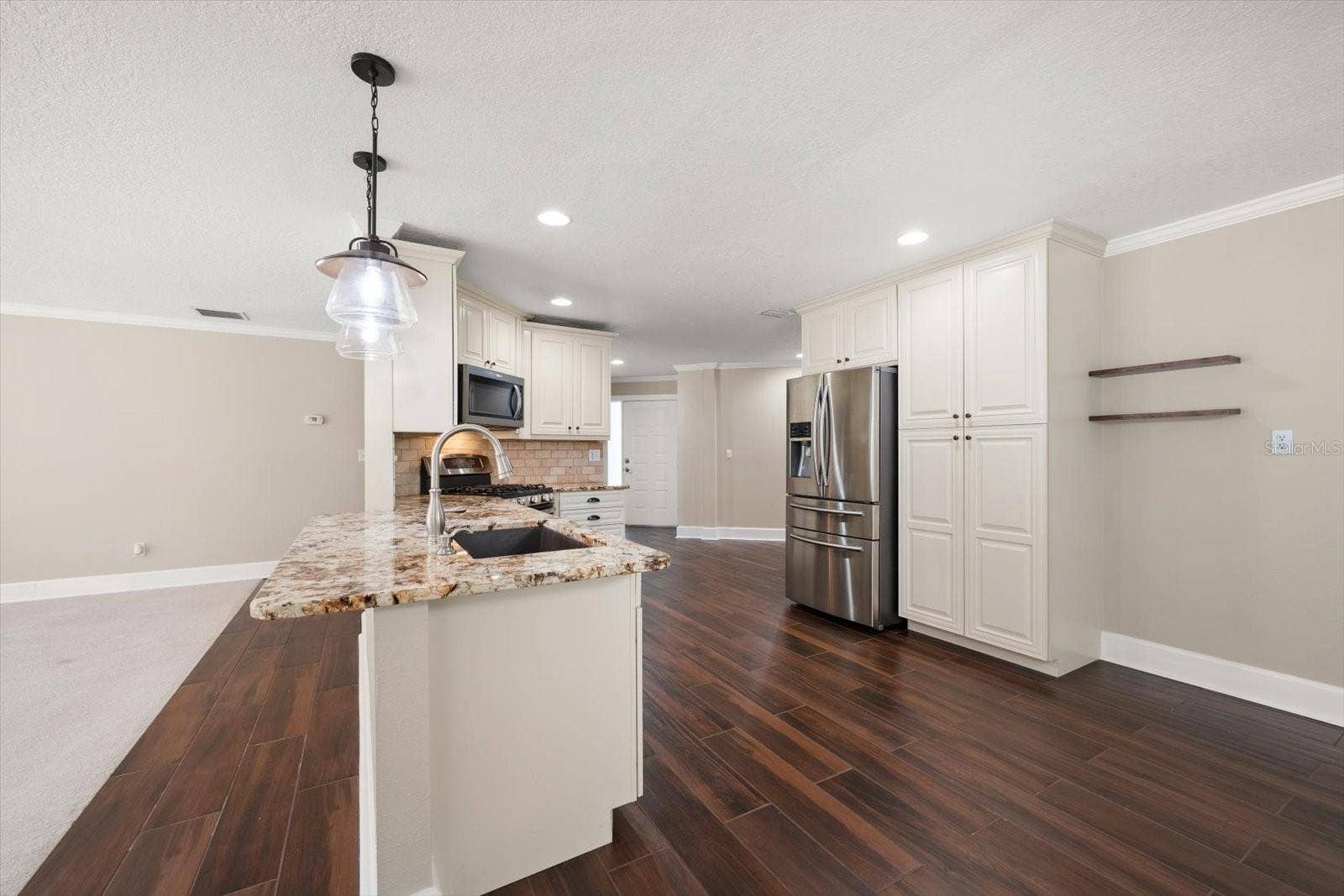 15872 SANCTUARY DRIVE, Tampa, FL 33647