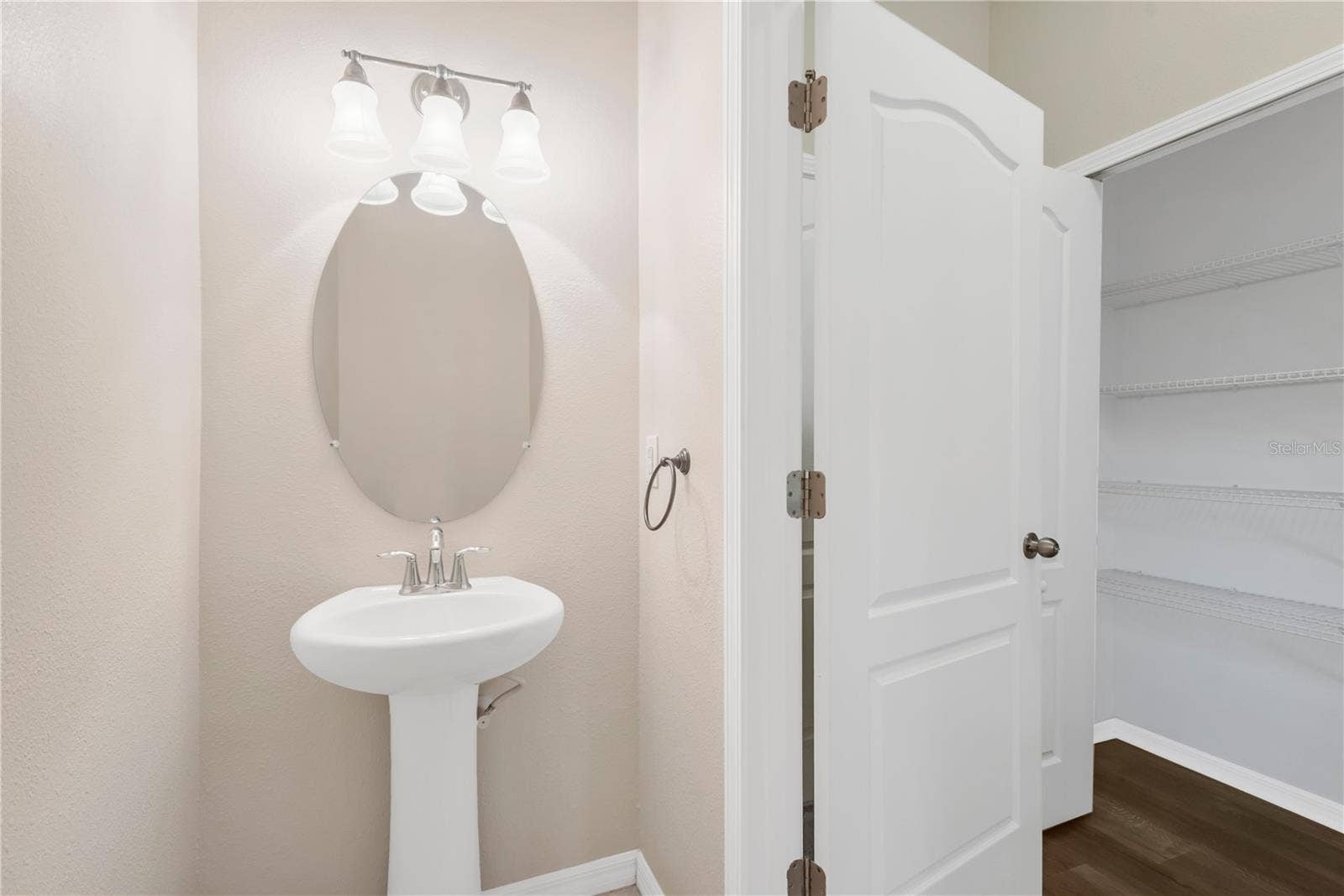 11603 SUNBURST MARBLE ROAD, Riverview, FL 33579 11603 SUNBURST MARBLE ROAD, Riverview, FL 33579