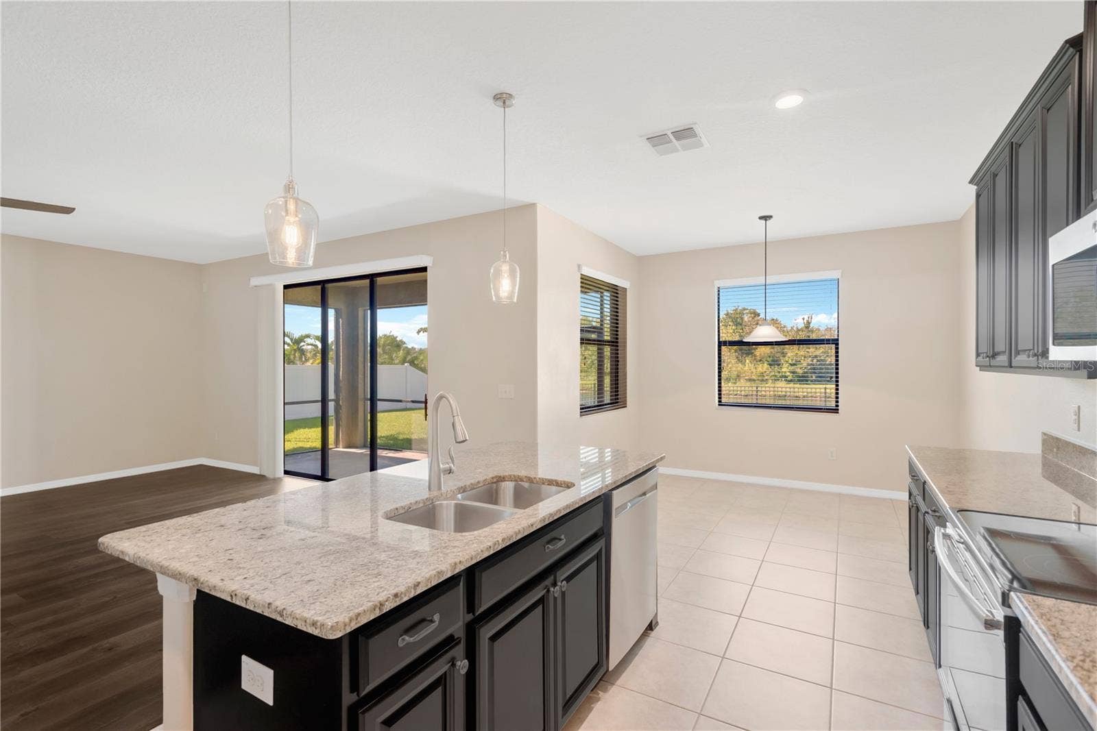 11603 SUNBURST MARBLE ROAD, Riverview, FL 33579 11603 SUNBURST MARBLE ROAD, Riverview, FL 33579