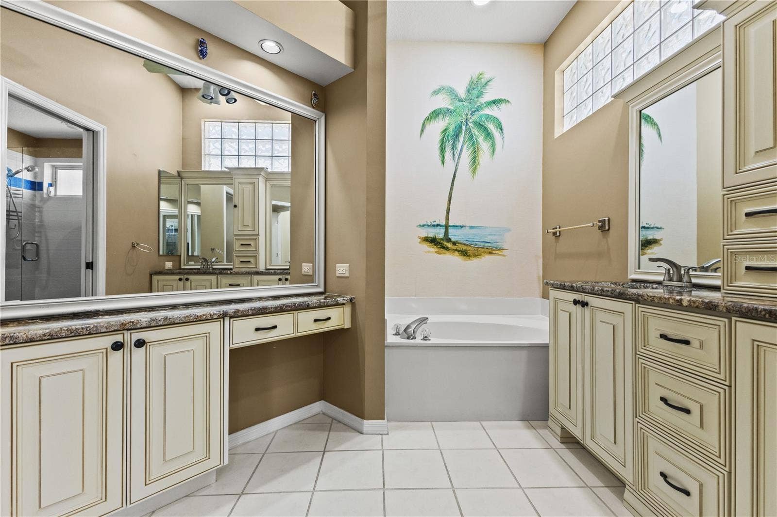 17725 NATHANS DRIVE, Tampa, FL 33647 17725 NATHANS DRIVE, Tampa, FL 33647