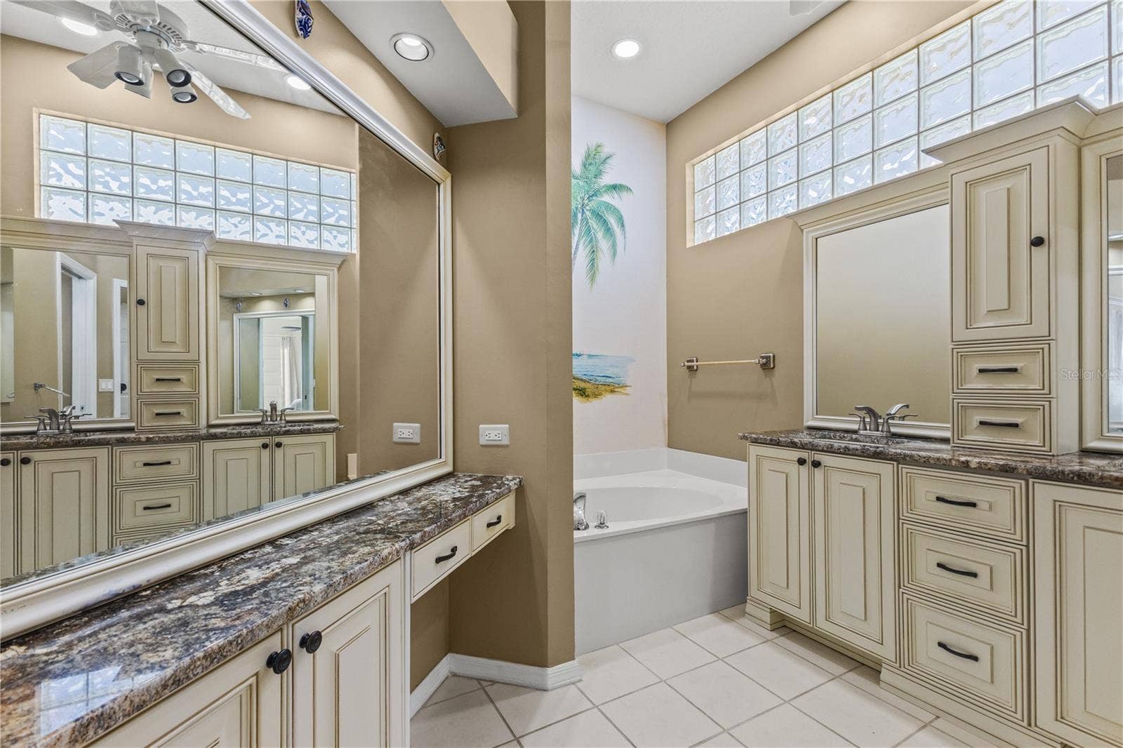 17725 NATHANS DRIVE, Tampa, FL 33647 17725 NATHANS DRIVE, Tampa, FL 33647