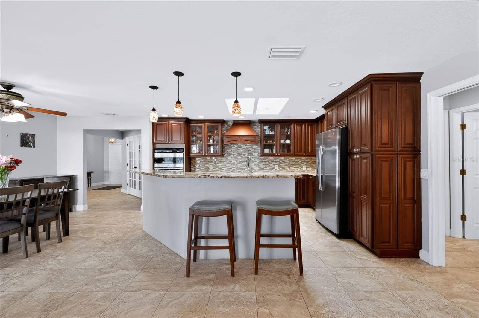 5870 51ST STREET S, St Petersburg, FL 33715