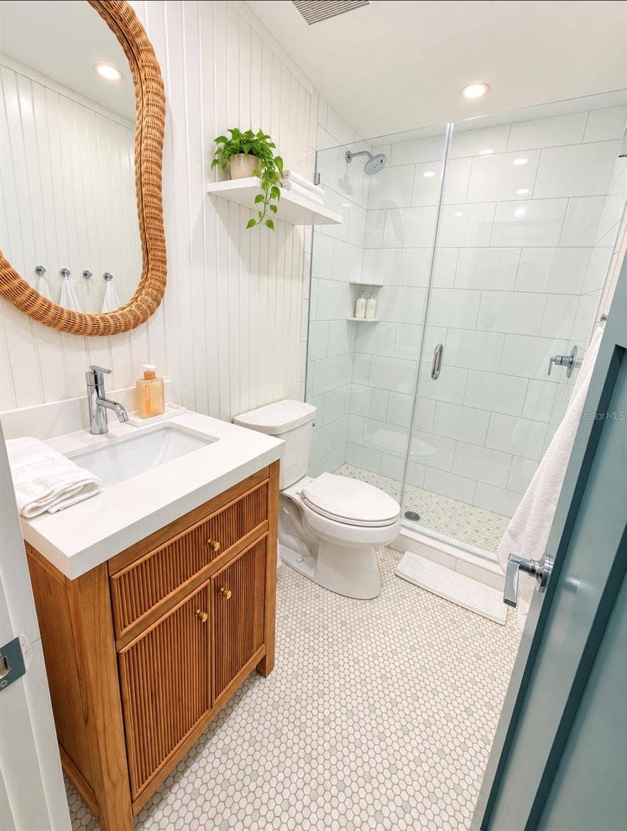 822 GULF BOULEVARD, #1, Indian Rocks Beach, FL 33785 822 GULF BOULEVARD, #1, Indian Rocks Beach, FL 33785
