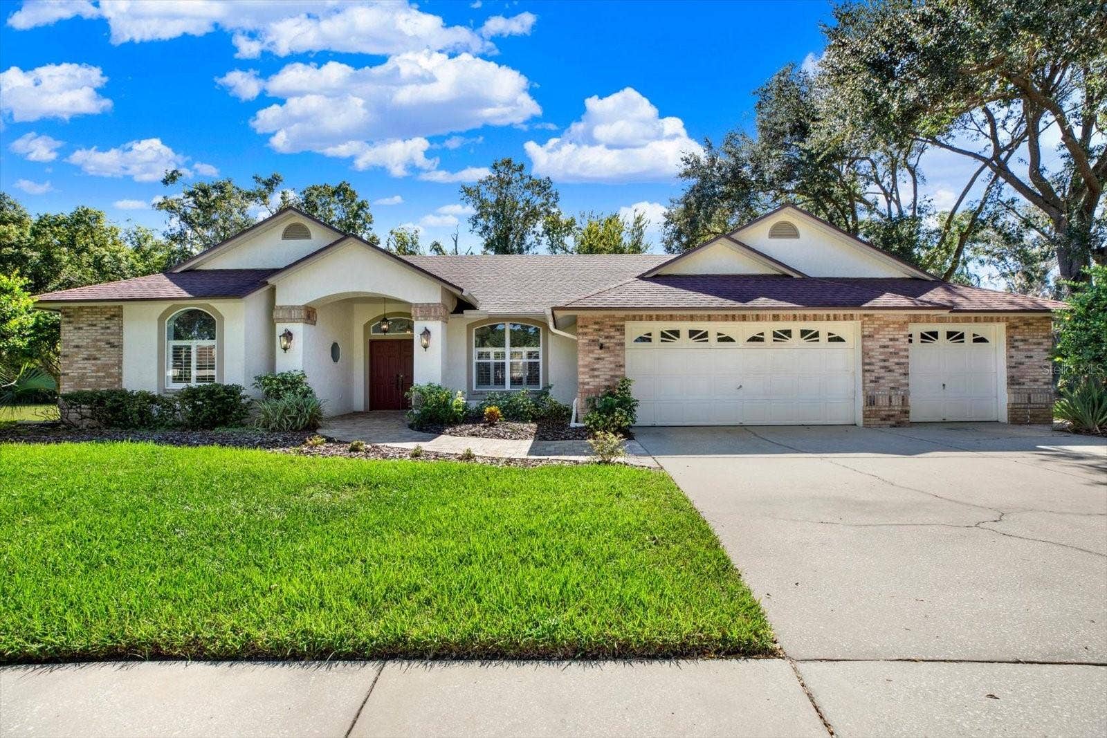 507 SURREY LANE, Lutz, FL 33549