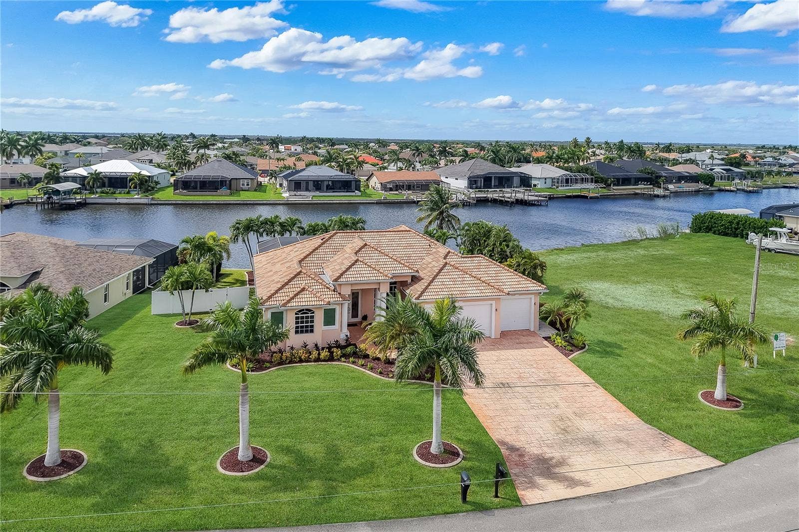 3106 SW 26TH COURT, Cape Coral, FL 33914 3106 SW 26TH COURT, Cape Coral, FL 33914