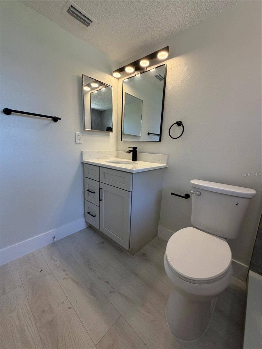 4805 ALT 19, #712, Palm Harbor, FL 34683 4805 ALT 19, #712, Palm Harbor, FL 34683