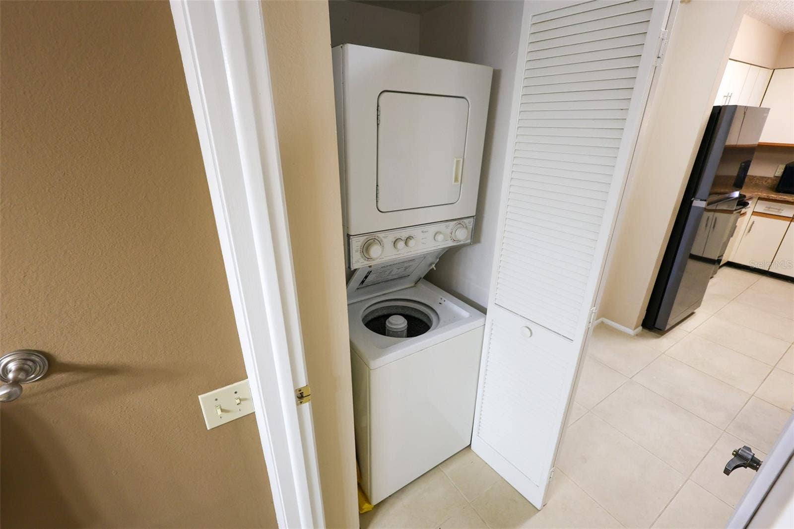 2333 FEATHER SOUND DRIVE, #A409, Clearwater, FL 33762 2333 FEATHER SOUND DRIVE, #A409, Clearwater, FL 33762