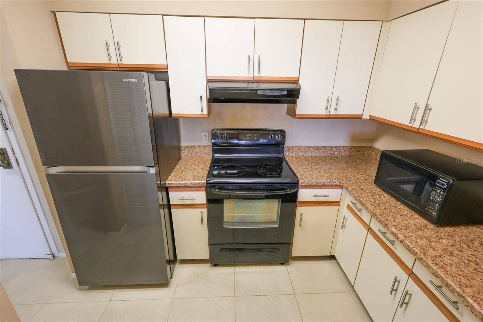 2333 FEATHER SOUND DRIVE, #A409, Clearwater, FL 33762 2333 FEATHER SOUND DRIVE, #A409, Clearwater, FL 33762