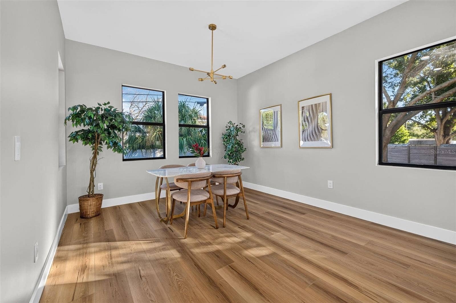 4219 W BAY VIEW AVENUE, Tampa, FL 33611 4219 W BAY VIEW AVENUE, Tampa, FL 33611