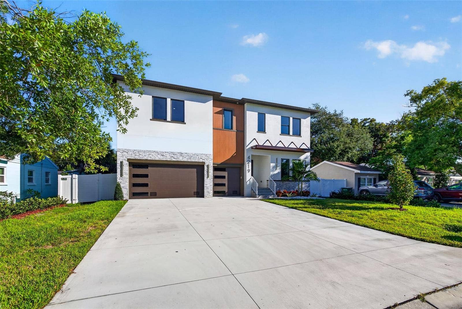 4219 W BAY VIEW AVENUE, Tampa, FL 33611 4219 W BAY VIEW AVENUE, Tampa, FL 33611