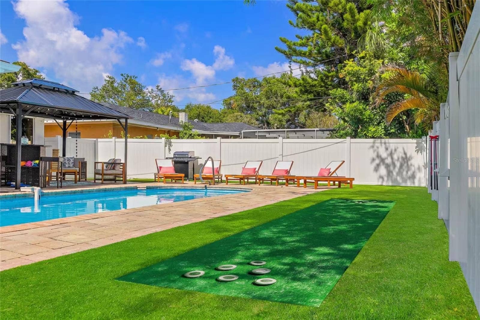 1825 KENDALL DRIVE, Clearwater, FL 33764 1825 KENDALL DRIVE, Clearwater, FL 33764
