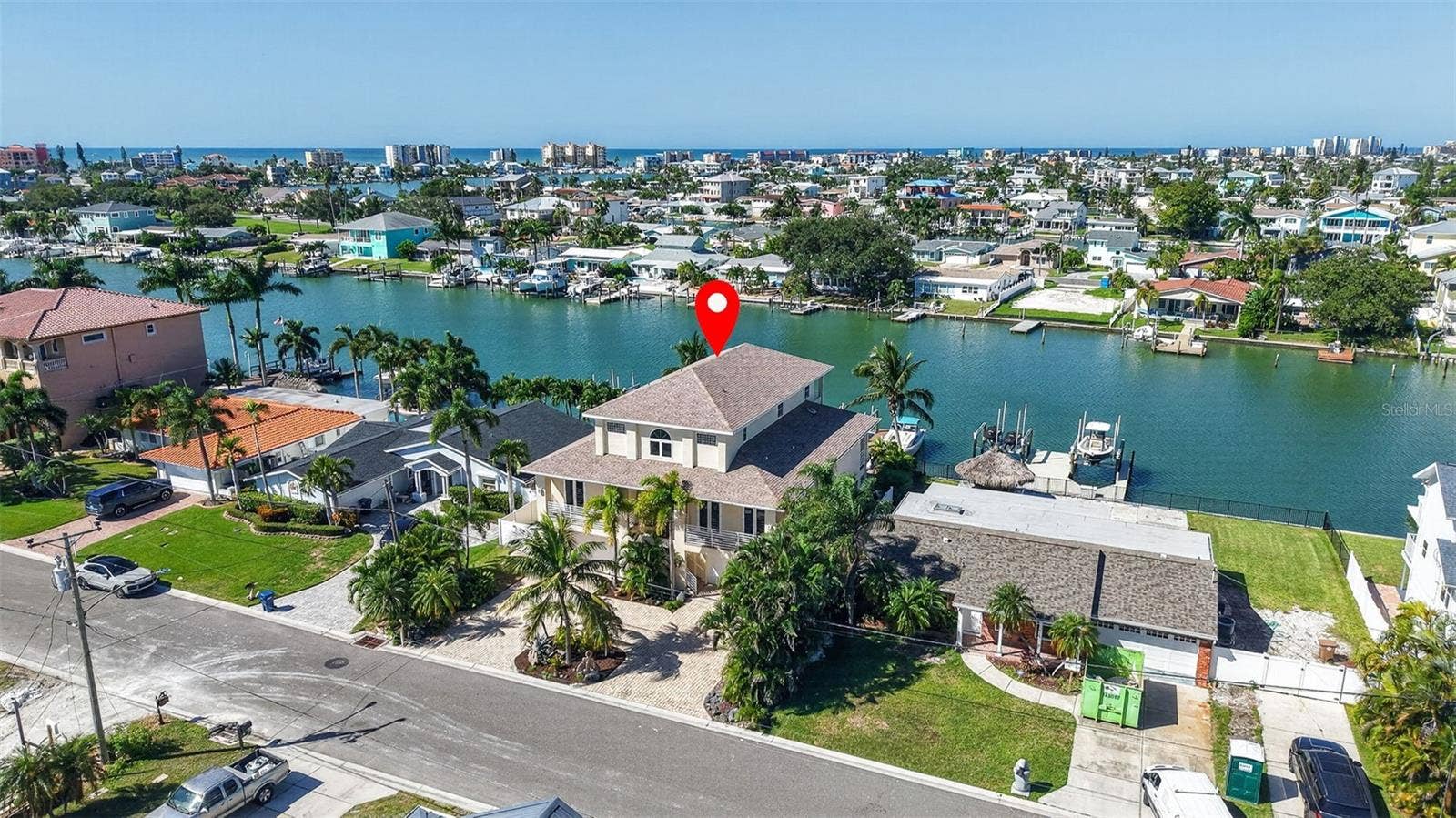532 JOHNS PASS AVENUE, Madeira Beach, FL 33708