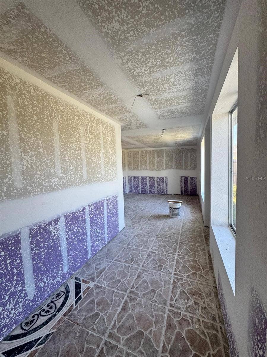 4990 VENETIAN BOULEVARD NE, St Petersburg, FL 33703 4990 VENETIAN BOULEVARD NE, St Petersburg, FL 33703