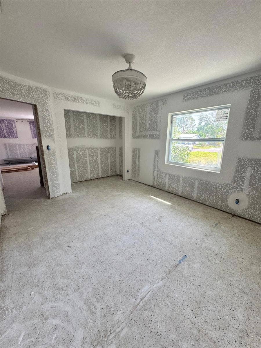 4990 VENETIAN BOULEVARD NE, St Petersburg, FL 33703 4990 VENETIAN BOULEVARD NE, St Petersburg, FL 33703