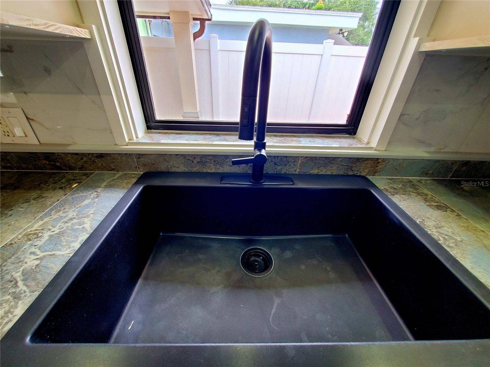 511 2ND AVENUE NE, Largo, FL 33770 NEW SINK