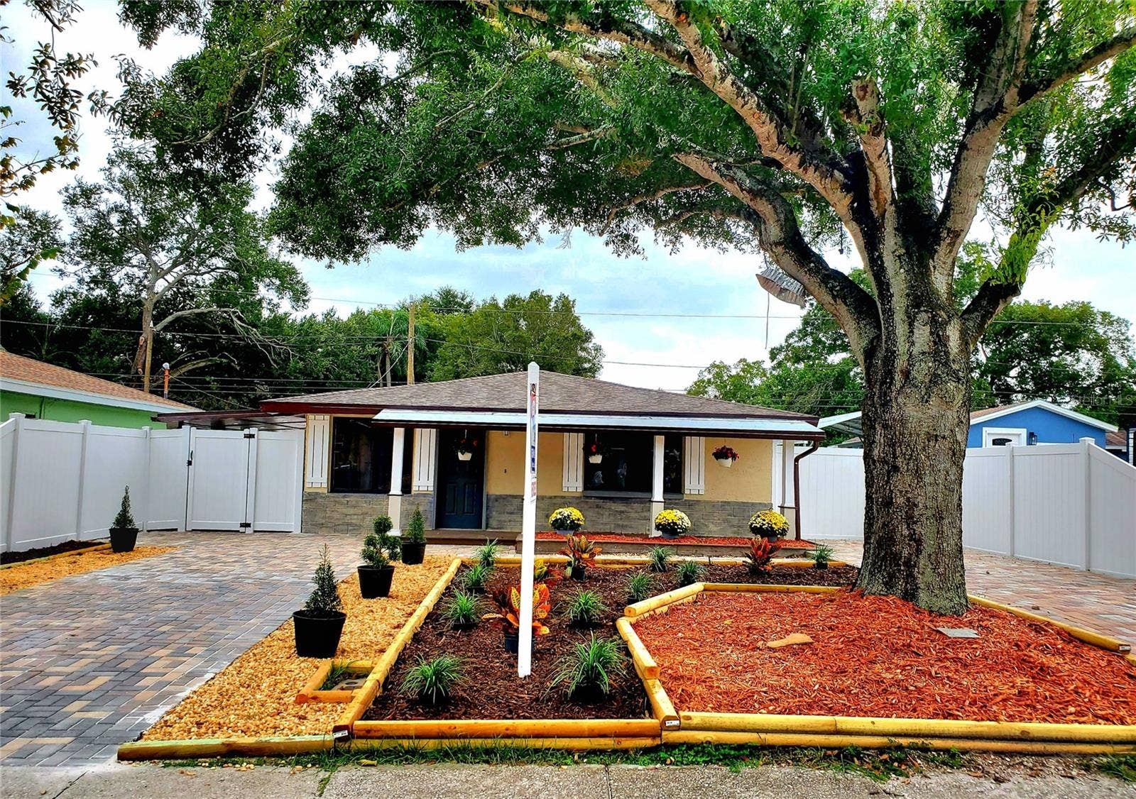 511 2ND AVENUE NE, Largo, FL 33770 CURB APPEAL