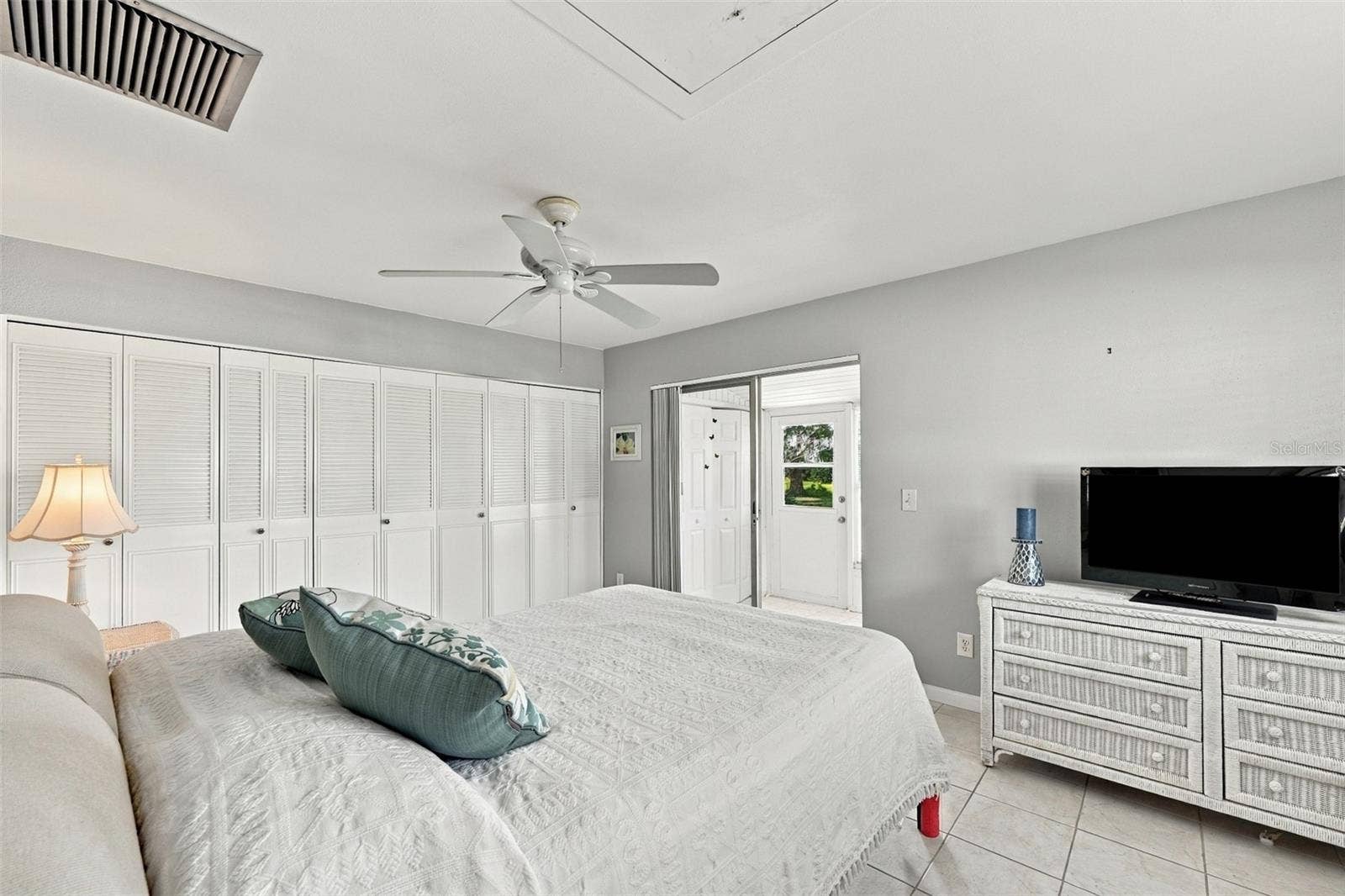 2202 CLUBHOUSE DRIVE, #179, Sun City Center, FL 33573