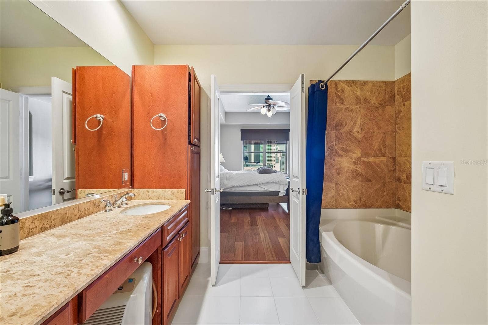 275 BAYSHORE BOULEVARD, #1204, Tampa, FL 33606 275 BAYSHORE BOULEVARD, #1204, Tampa, FL 33606
