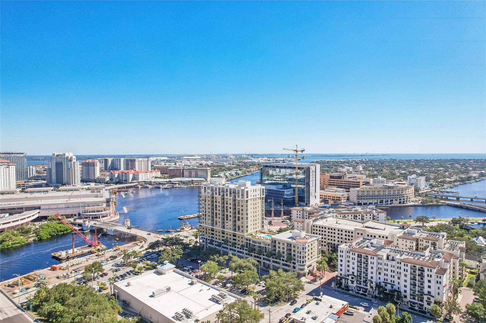 275 BAYSHORE BOULEVARD, #1204, Tampa, FL 33606 275 BAYSHORE BOULEVARD, #1204, Tampa, FL 33606