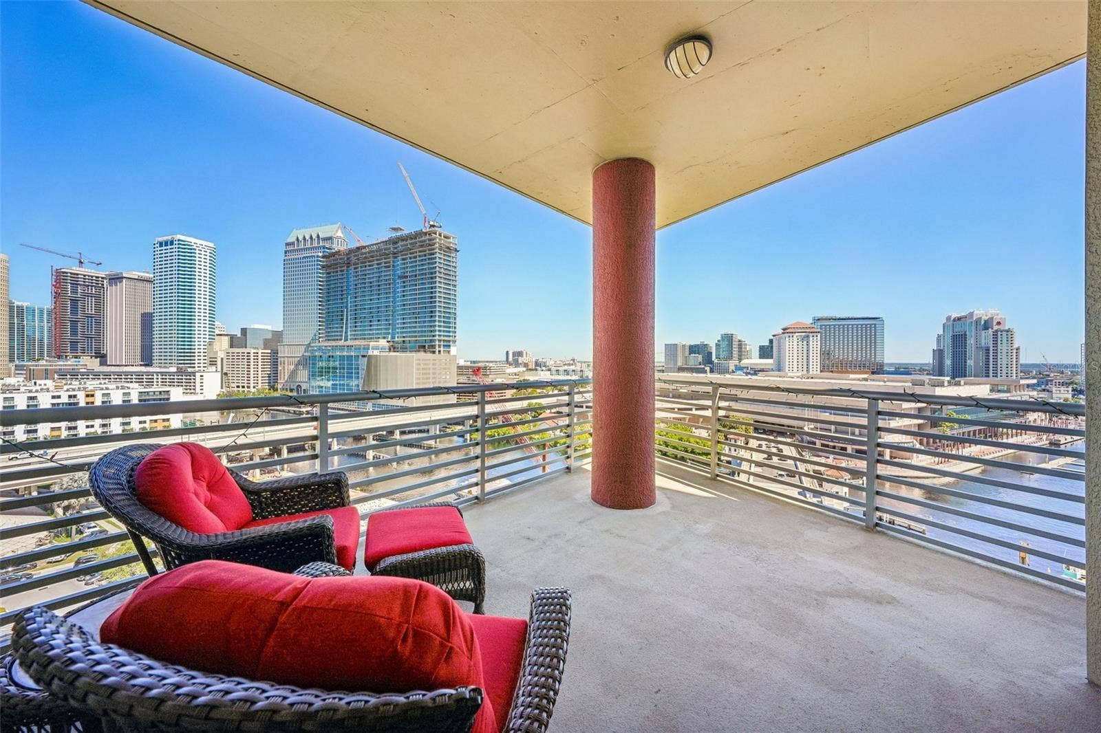 275 BAYSHORE BOULEVARD, #1204, Tampa, FL 33606 275 BAYSHORE BOULEVARD, #1204, Tampa, FL 33606