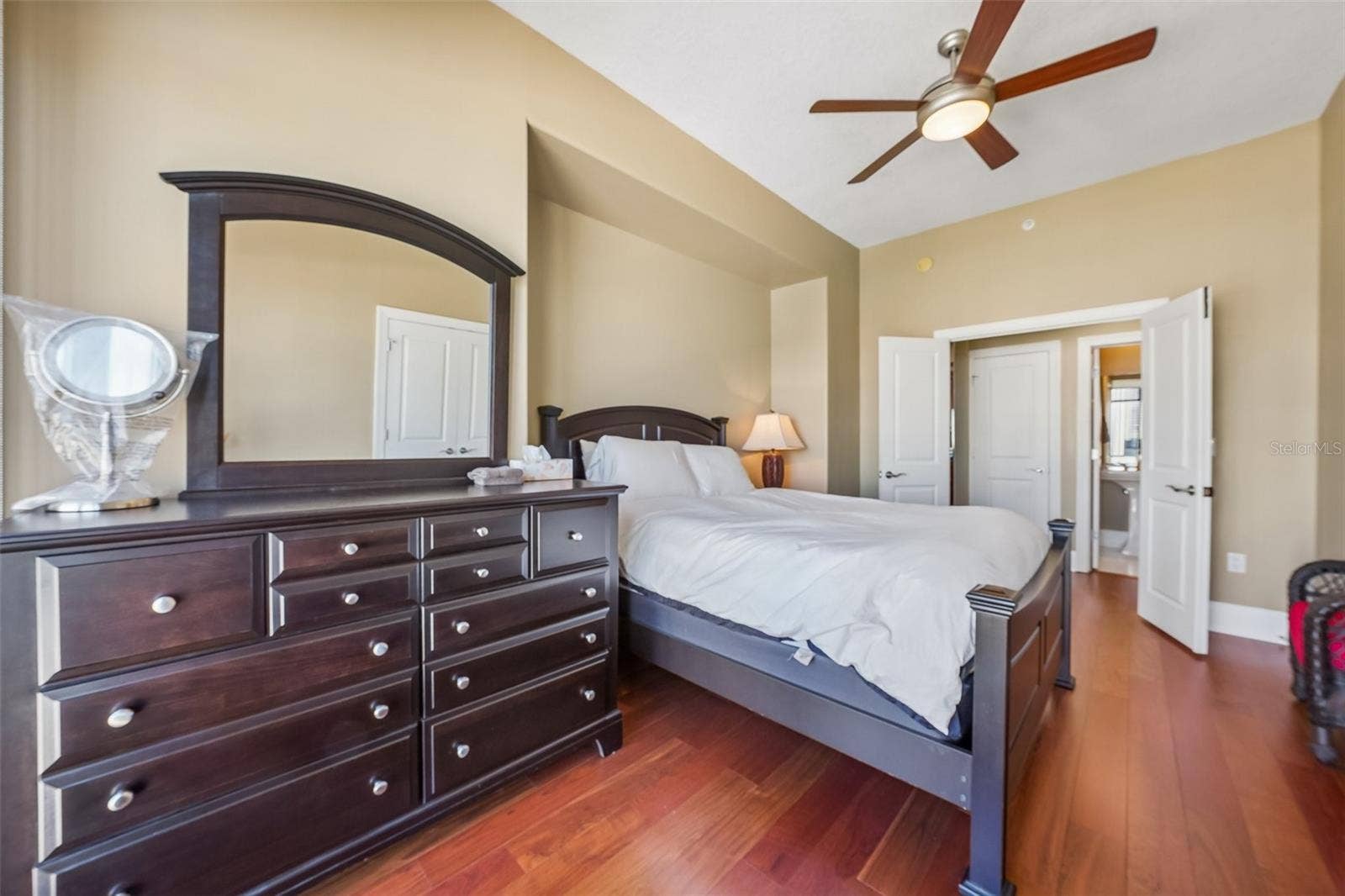 275 BAYSHORE BOULEVARD, #1204, Tampa, FL 33606 275 BAYSHORE BOULEVARD, #1204, Tampa, FL 33606