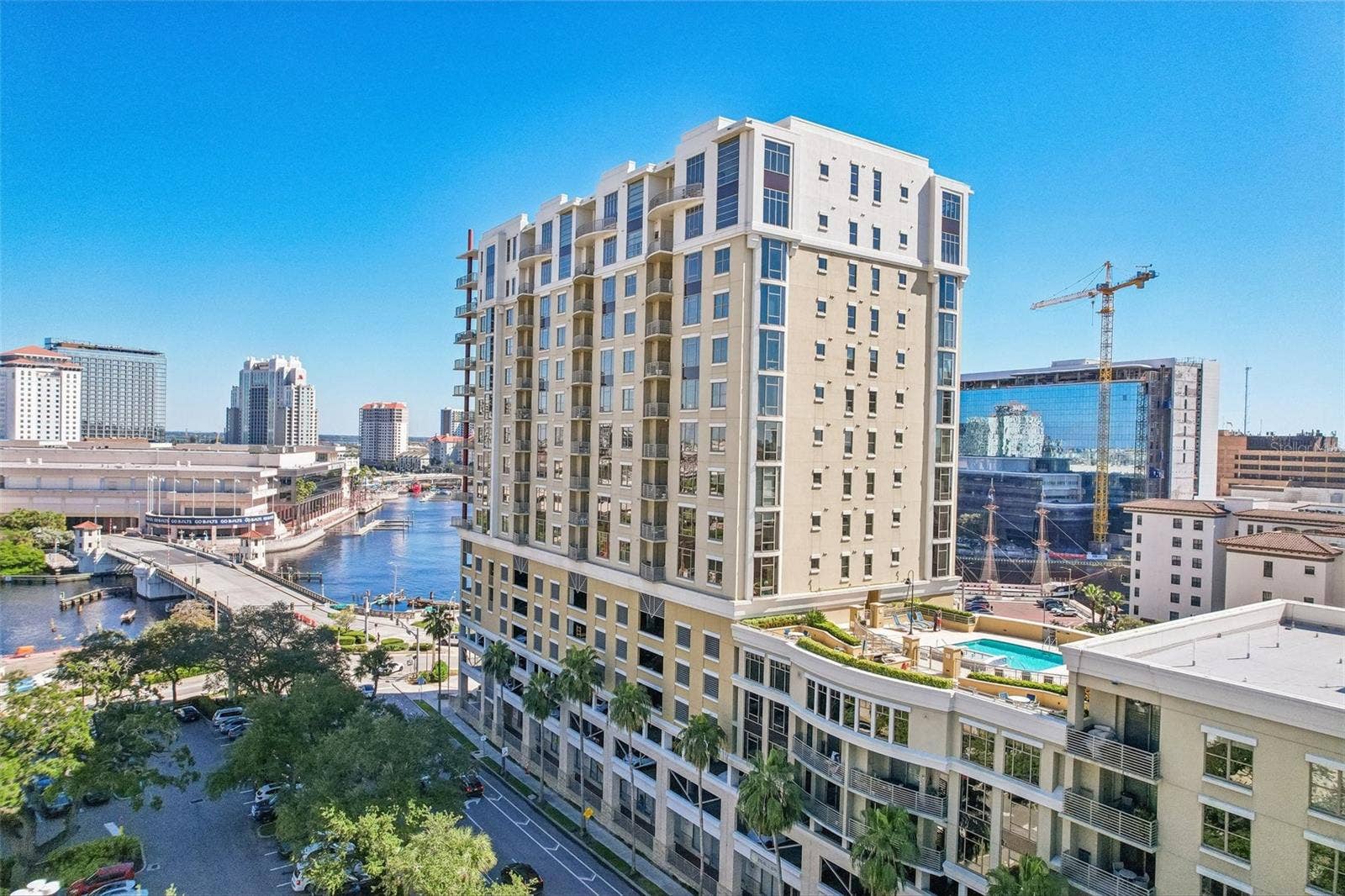 275 BAYSHORE BOULEVARD, #1204, Tampa, FL 33606 275 BAYSHORE BOULEVARD, #1204, Tampa, FL 33606