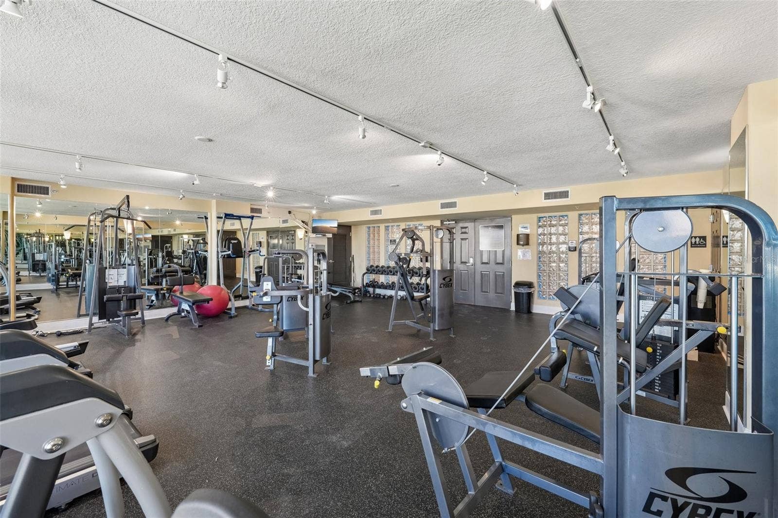 275 BAYSHORE BOULEVARD, #1204, Tampa, FL 33606 275 BAYSHORE BOULEVARD, #1204, Tampa, FL 33606