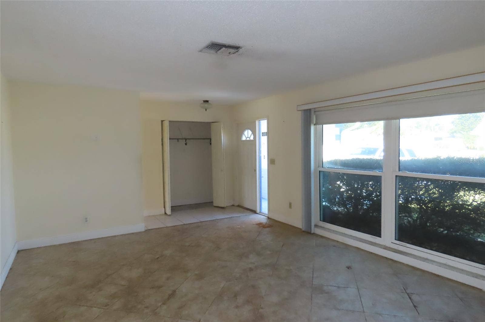 910 EL RANCHO DRIVE, Sun City Center, FL 33573 910 EL RANCHO DRIVE, Sun City Center, FL 33573