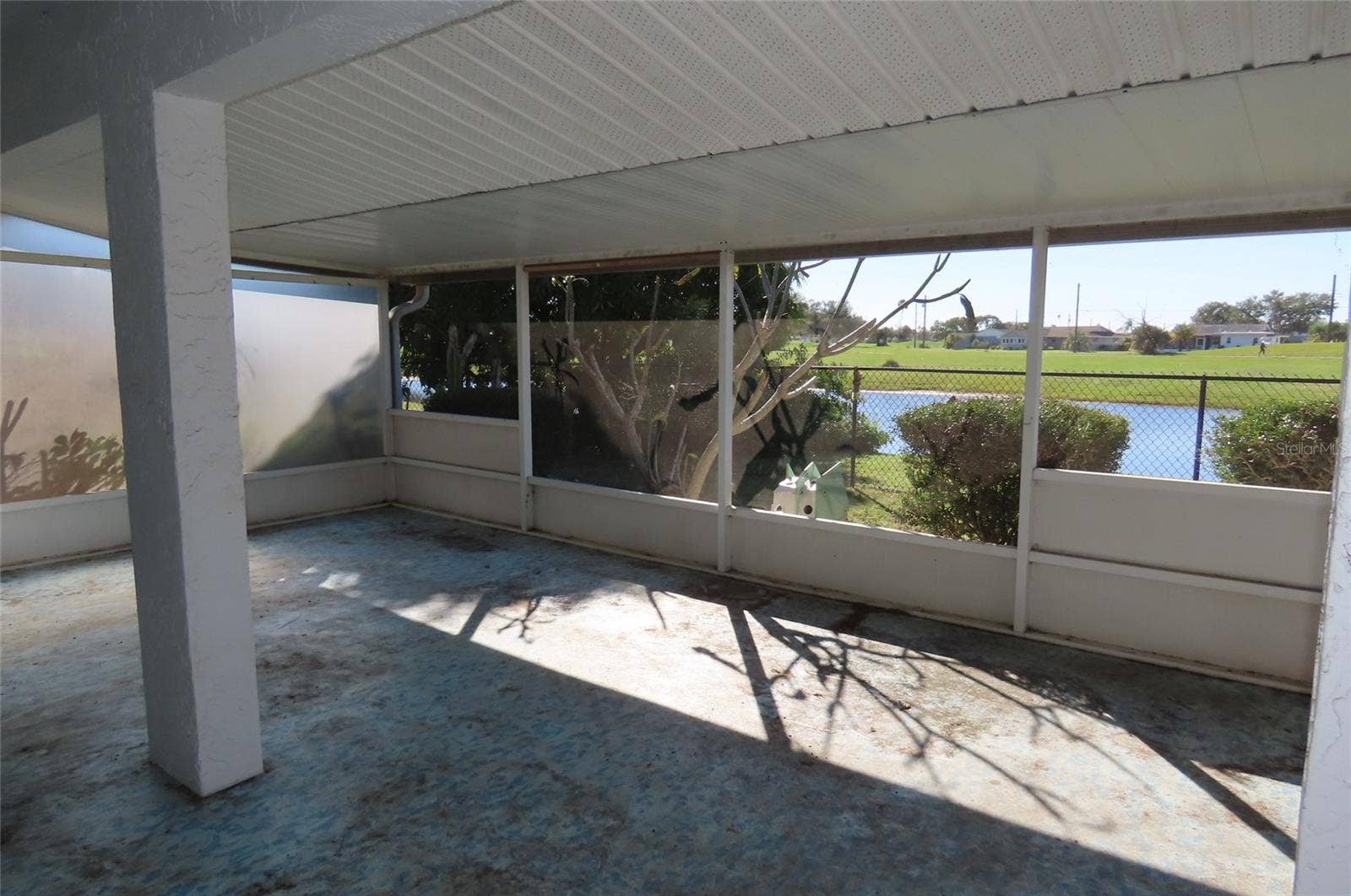 910 EL RANCHO DRIVE, Sun City Center, FL 33573 910 EL RANCHO DRIVE, Sun City Center, FL 33573