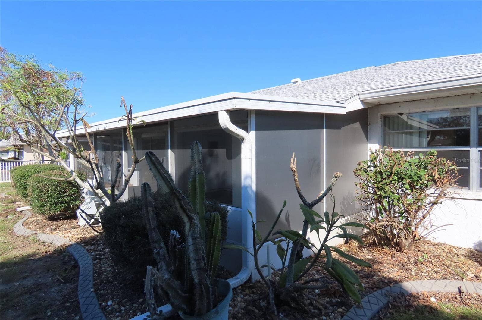 910 EL RANCHO DRIVE, Sun City Center, FL 33573 910 EL RANCHO DRIVE, Sun City Center, FL 33573