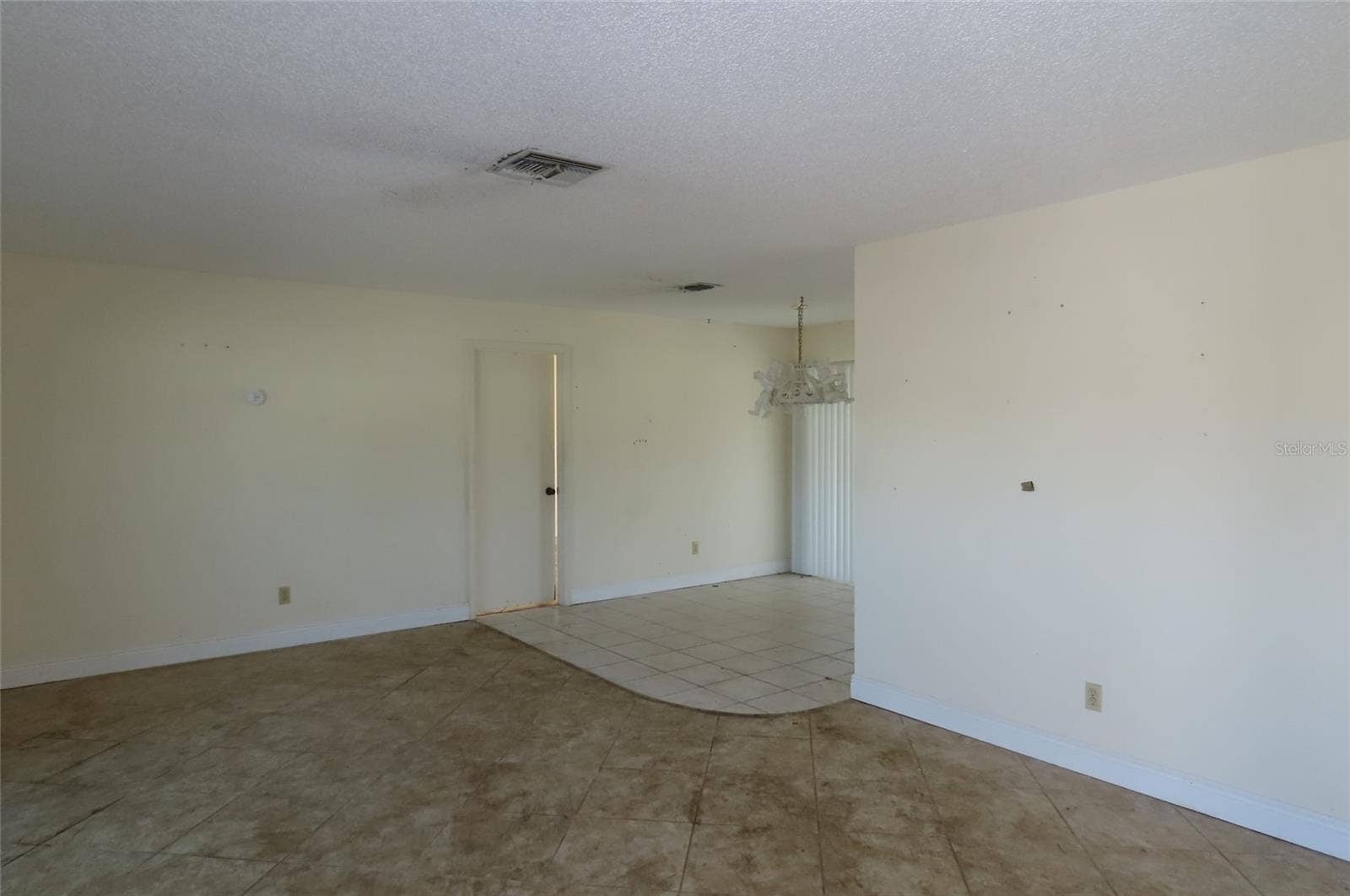 910 EL RANCHO DRIVE, Sun City Center, FL 33573 910 EL RANCHO DRIVE, Sun City Center, FL 33573