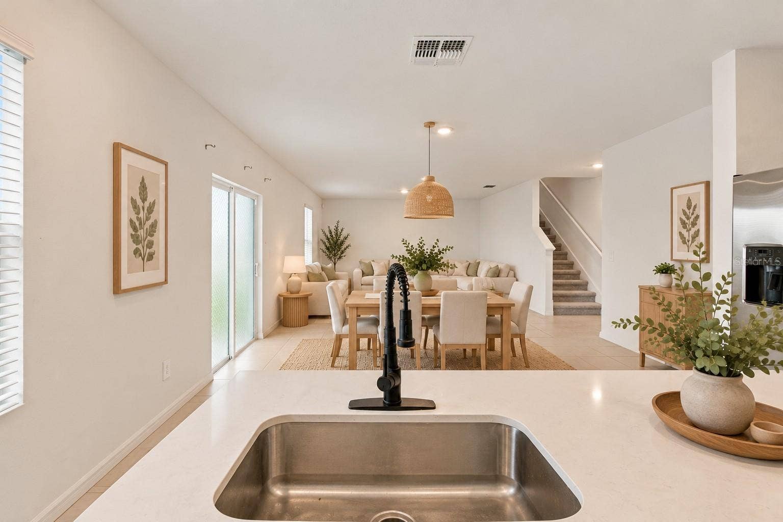 5821 YELLOW HORNBILL AVENUE, Wimauma, FL 33598 5821 YELLOW HORNBILL AVENUE, Wimauma, FL 33598