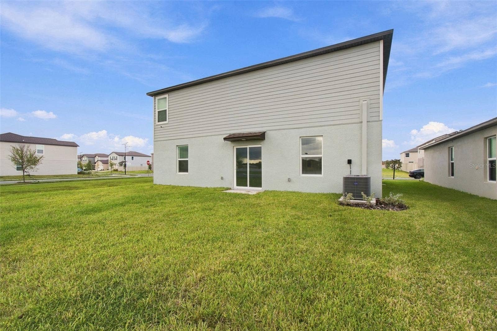 5821 YELLOW HORNBILL AVENUE, Wimauma, FL 33598 5821 YELLOW HORNBILL AVENUE, Wimauma, FL 33598