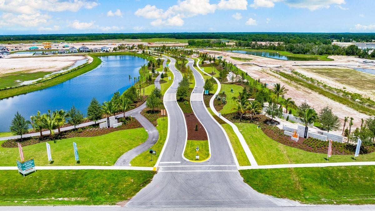 13513 COMMONS AVENUE, Parrish, FL 34219 Firethorn Community