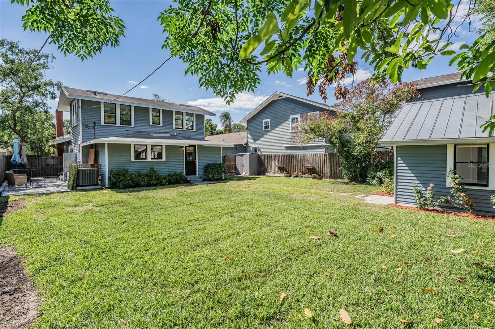 4109 N SEMINOLE AVENUE, Tampa, FL 33603 4109 N SEMINOLE AVENUE, Tampa, FL 33603