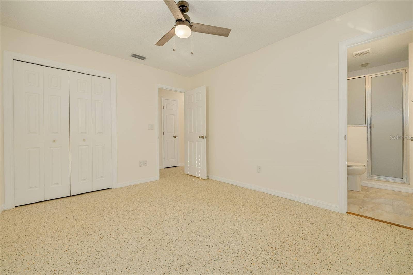 2020 VALLEY DRIVE, Dunedin, FL 34698 2020 VALLEY DRIVE, Dunedin, FL 34698
