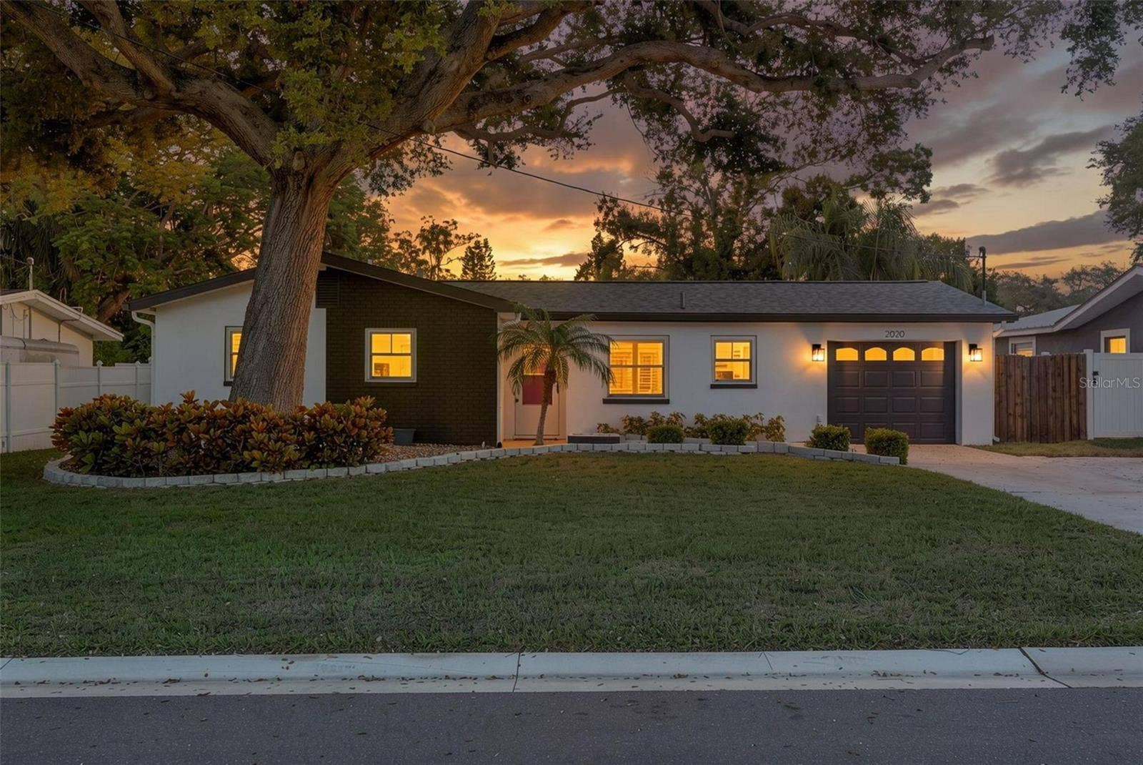 2020 VALLEY DRIVE, Dunedin, FL 34698 2020 VALLEY DRIVE, Dunedin, FL 34698