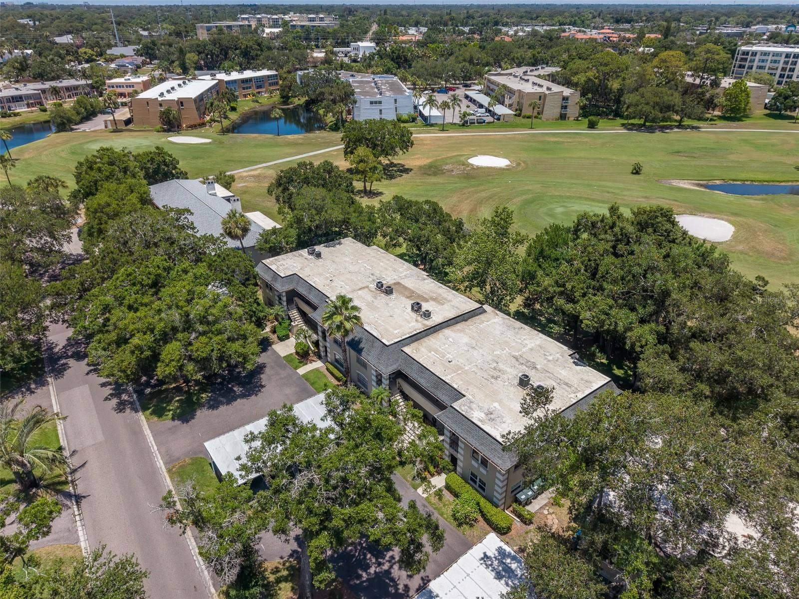 73 COUNTRY CLUB DRIVE, Largo, FL 33771 73 COUNTRY CLUB DRIVE, Largo, FL 33771