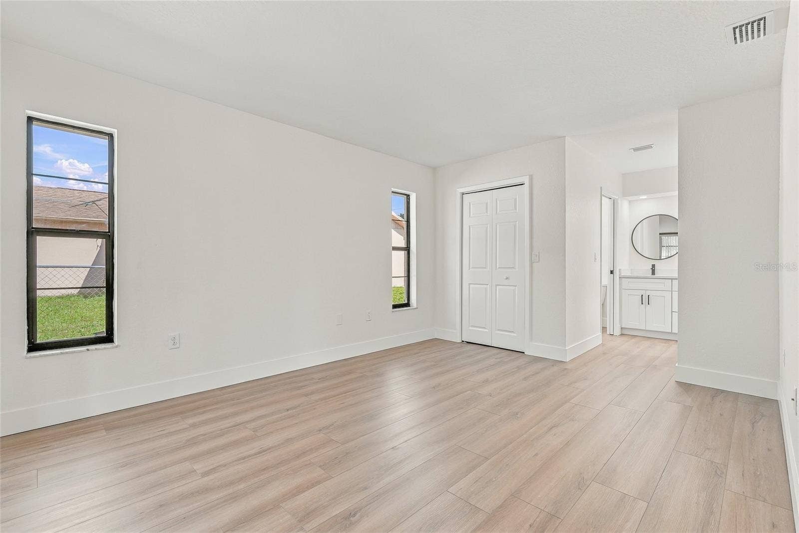 1337 VALIANT AVENUE, Spring Hill, FL 34608 1337 VALIANT AVENUE, Spring Hill, FL 34608