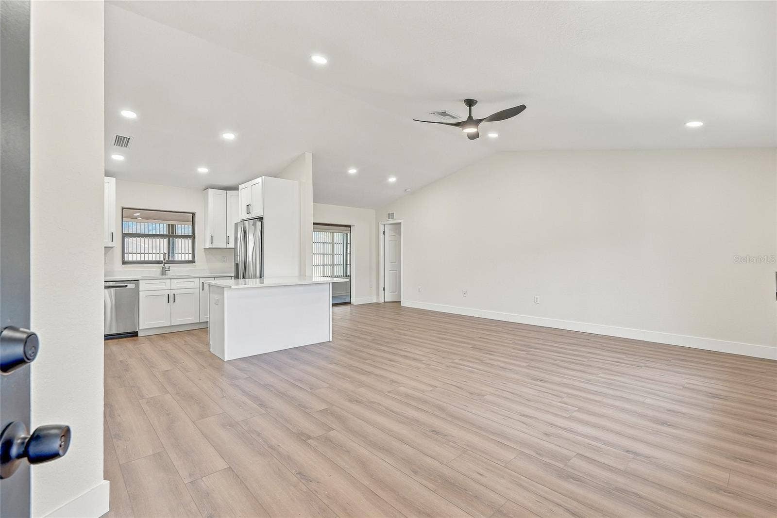 1337 VALIANT AVENUE, Spring Hill, FL 34608 1337 VALIANT AVENUE, Spring Hill, FL 34608