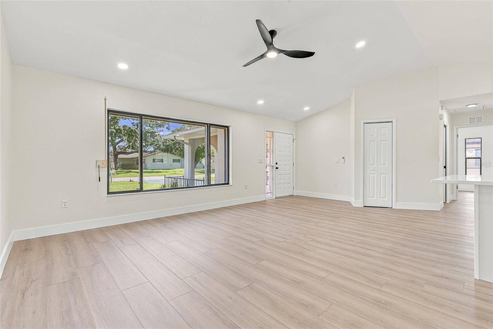 1337 VALIANT AVENUE, Spring Hill, FL 34608 1337 VALIANT AVENUE, Spring Hill, FL 34608