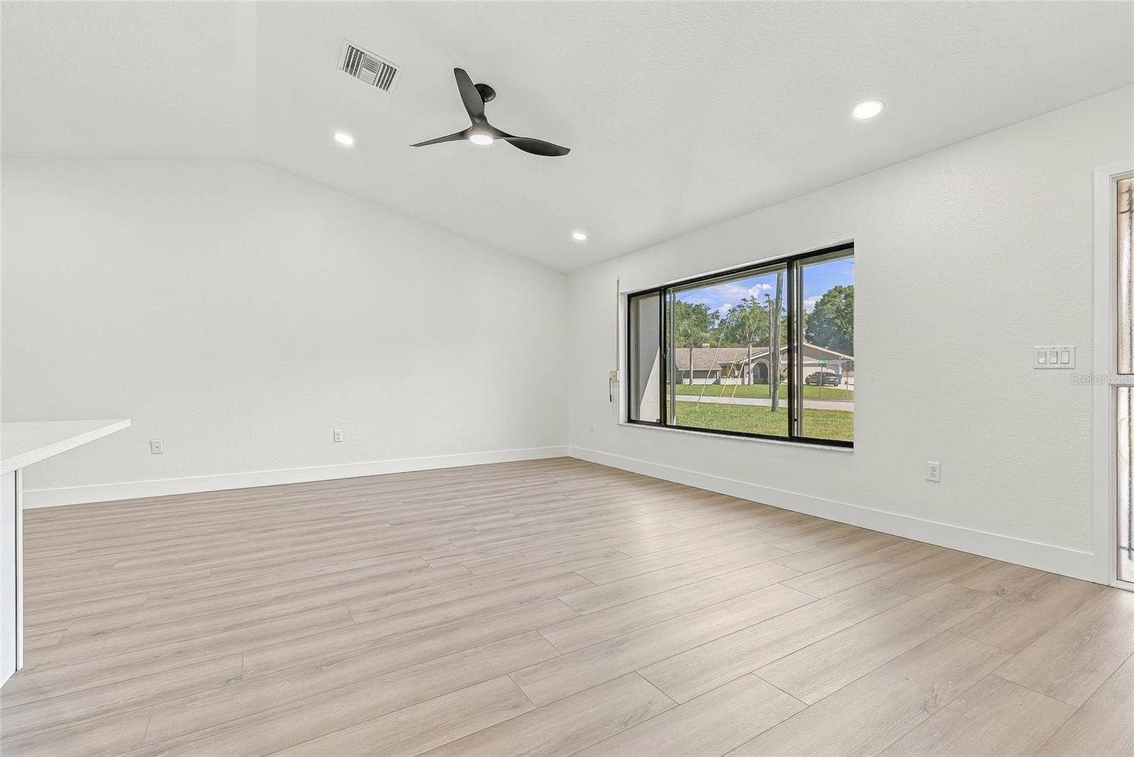 1337 VALIANT AVENUE, Spring Hill, FL 34608 1337 VALIANT AVENUE, Spring Hill, FL 34608