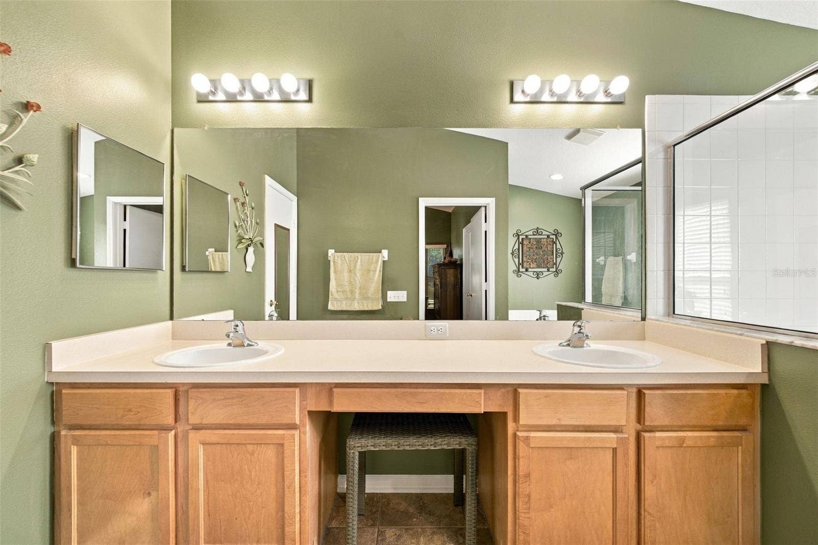 5936 WAR ADMIRAL DRIVE, Wesley Chapel, FL 33544 5936 WAR ADMIRAL DRIVE, Wesley Chapel, FL 33544