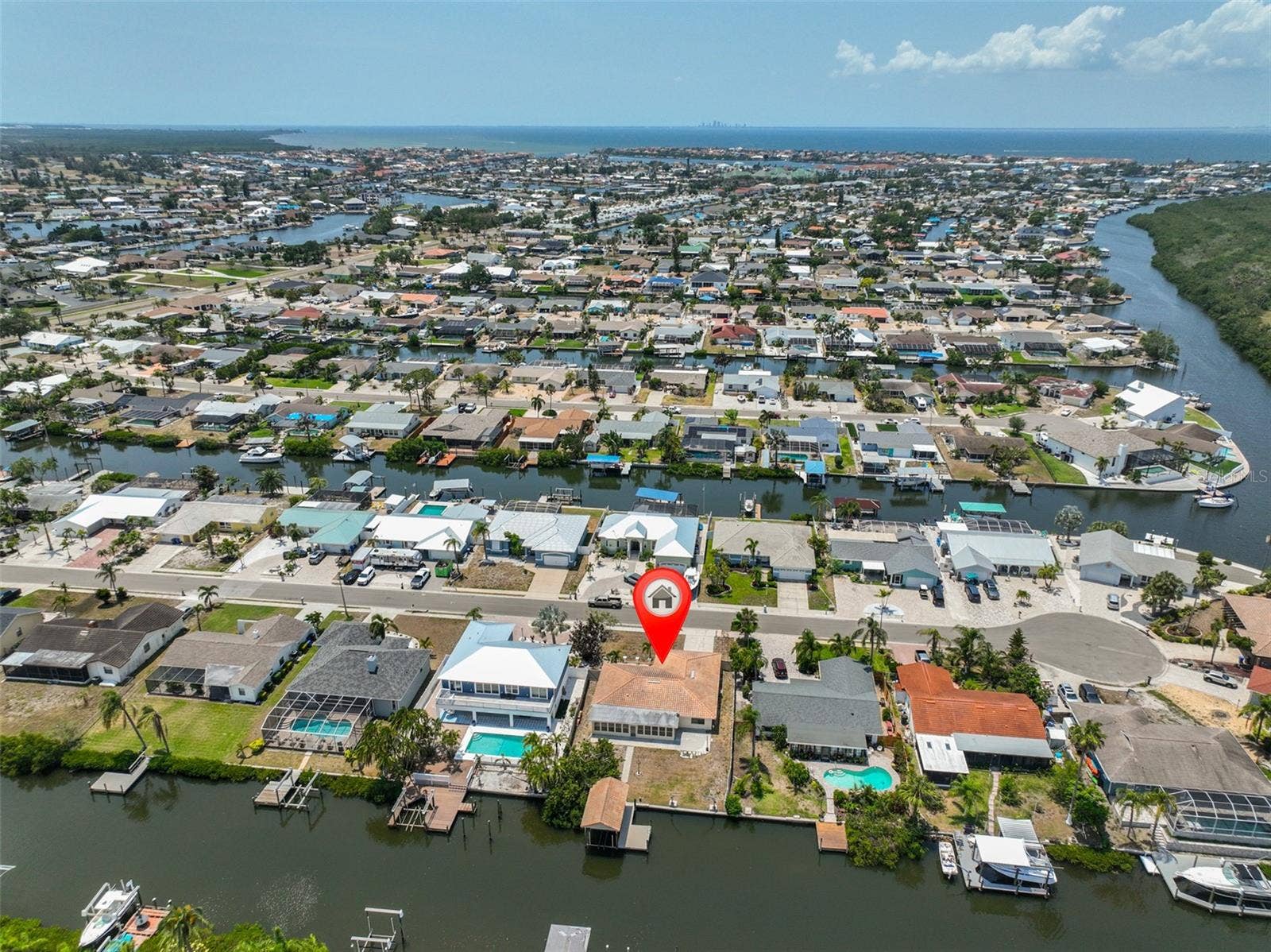 6523 KING PALM WAY, Apollo Beach, FL 33572 6523 KING PALM WAY, Apollo Beach, FL 33572