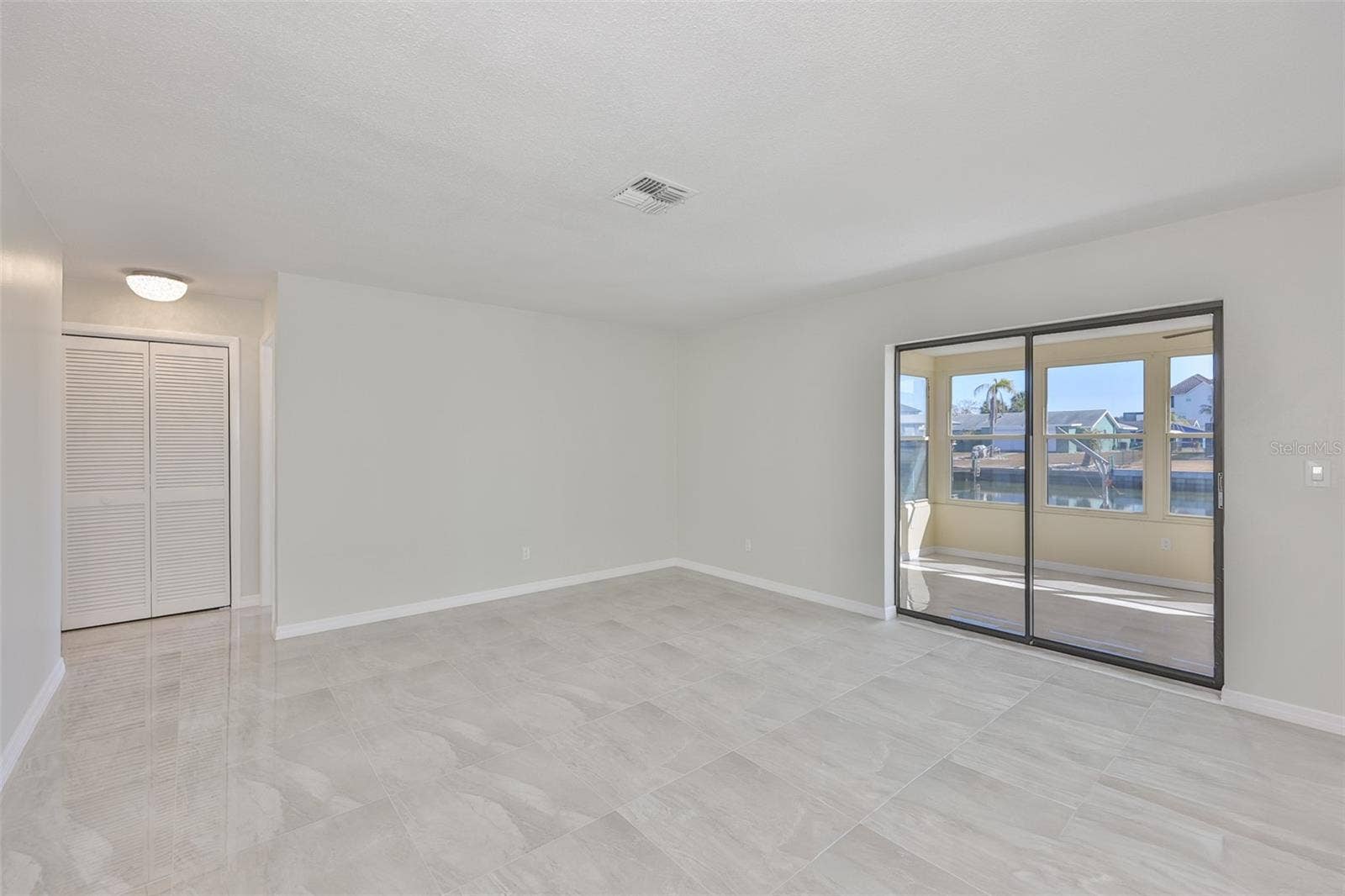 6523 KING PALM WAY, Apollo Beach, FL 33572 6523 KING PALM WAY, Apollo Beach, FL 33572